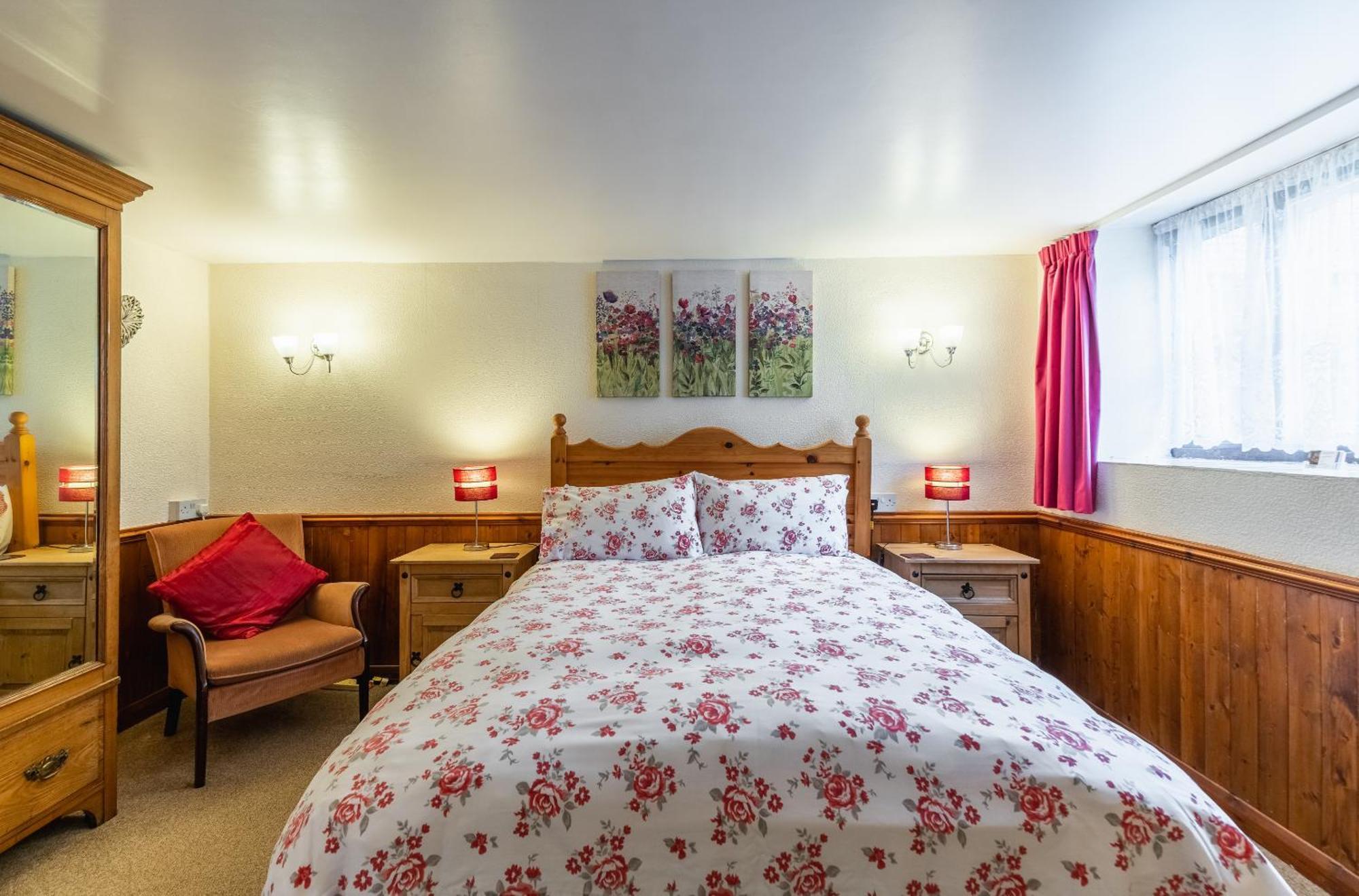 Yallands Farmhouse トーントン 部屋 写真