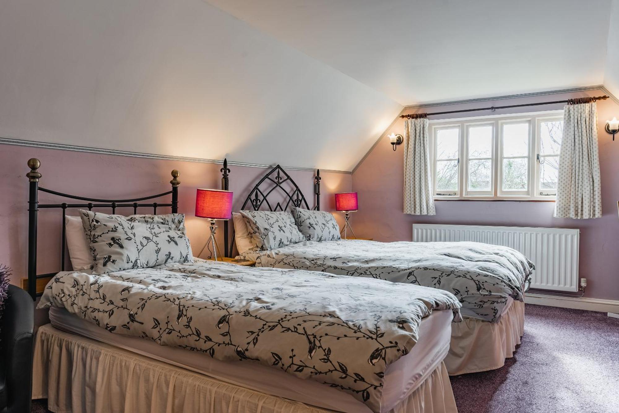Yallands Farmhouse トーントン 部屋 写真