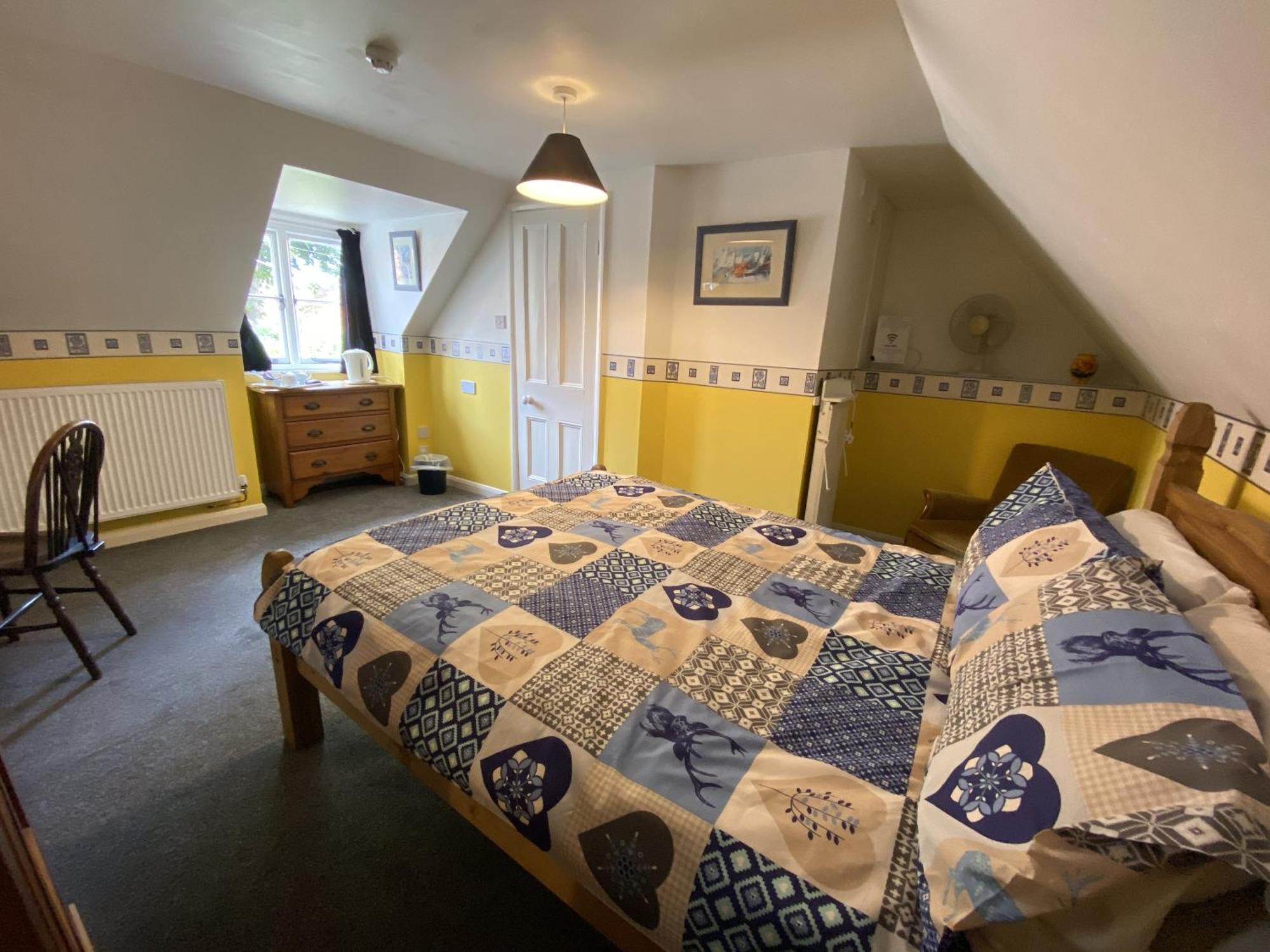 Yallands Farmhouse トーントン 部屋 写真
